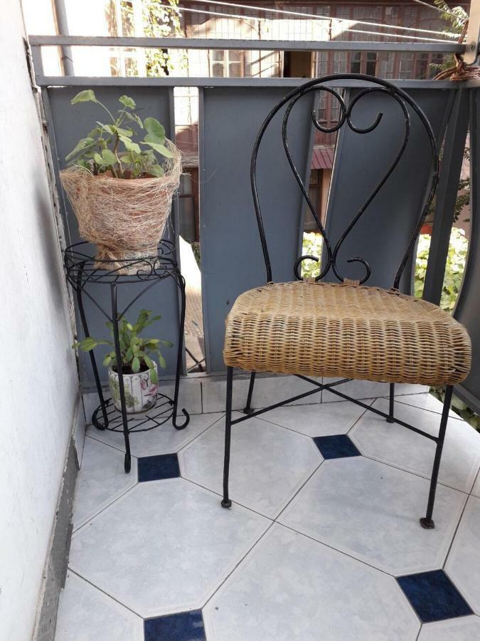 Apartment In Purtseladze Street 트빌리시 외부 사진